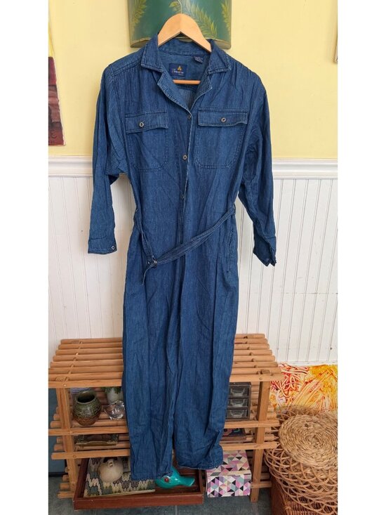 Liz Claiborne Pants - Liz Claiborne Petites Blue Denim Jumpsuit With Belted Waist & Button Front - Siz
